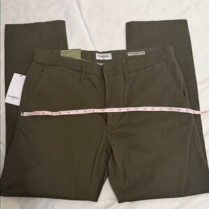Goodfellow & Co Men's Olive Chinos